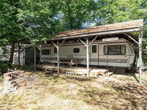 2nd image of 359 Woodbrook Drive