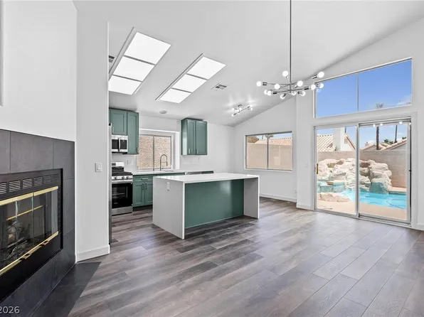 3954 Golden Elm St, Las Vegas, NV 89147