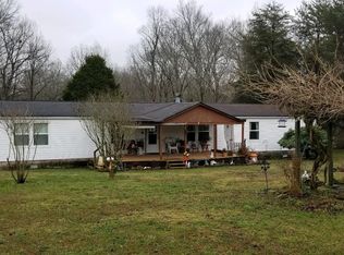 769 Fairview Rd, Crossville, TN 38571