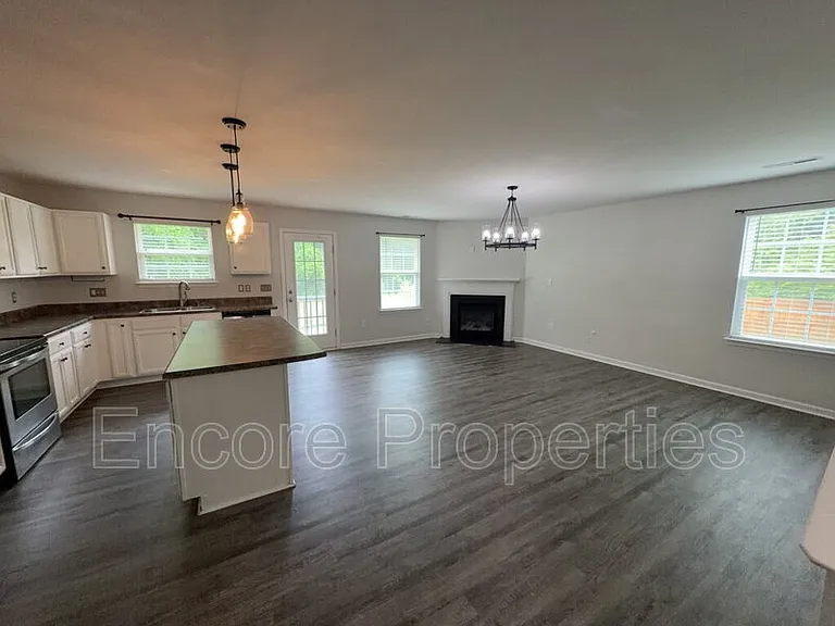 367 Crane Way — Photo 6
