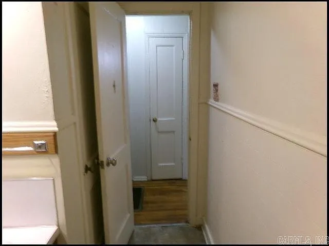 166 Tulane — Photo 14