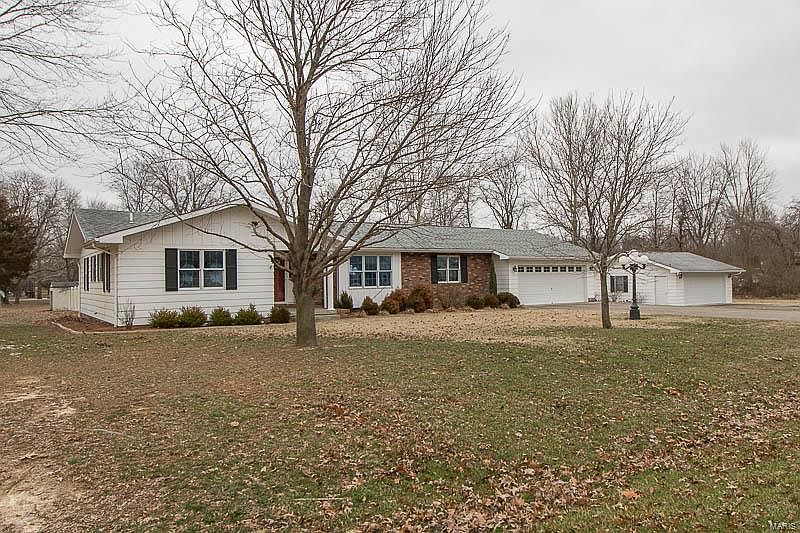 1st image of 101 Cherokee Dr