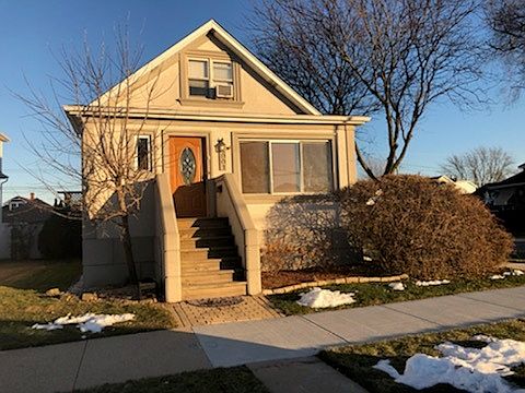 2nd image of 2901 N Newland Ave