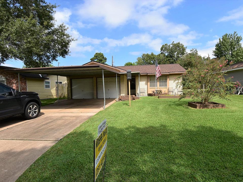 Spacious, beautifully updated home on a quiet street