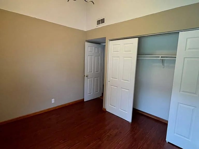 3291 Mowing Green Dr — Photo 27