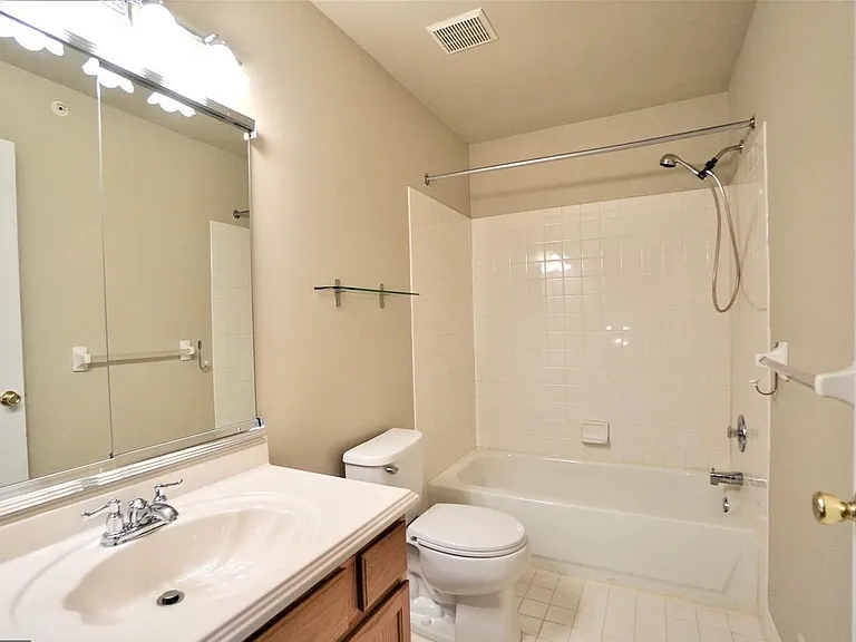 2607 Virginia Ln — Photo 27