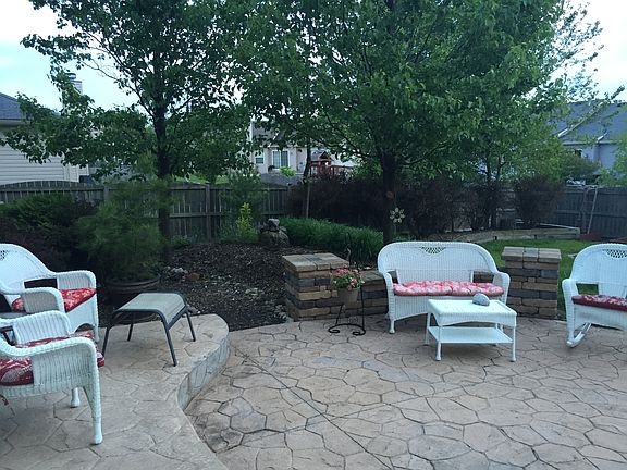 5th image of 3407 White Oak Dr