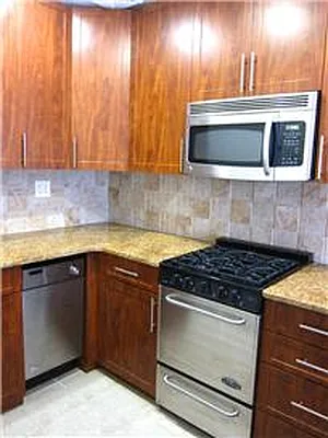 Rented by Adina Realty | media 1