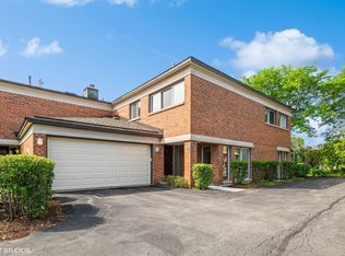 388 Milford Rd, Deerfield, IL 60015