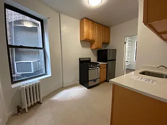 Rented by Village Living Realty