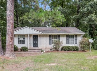 692 Jeb Stuart Dr, Jonesboro, GA 30238