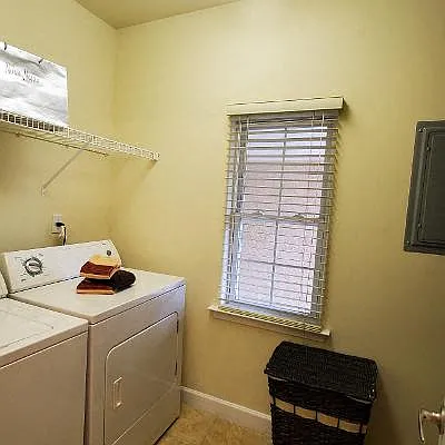 Manayunk Laundry