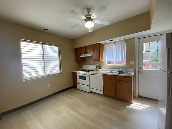 5th image of 2628 Edwards Way Unit 1