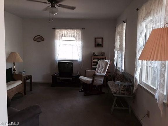 3rd image of 2501 Daye Dr