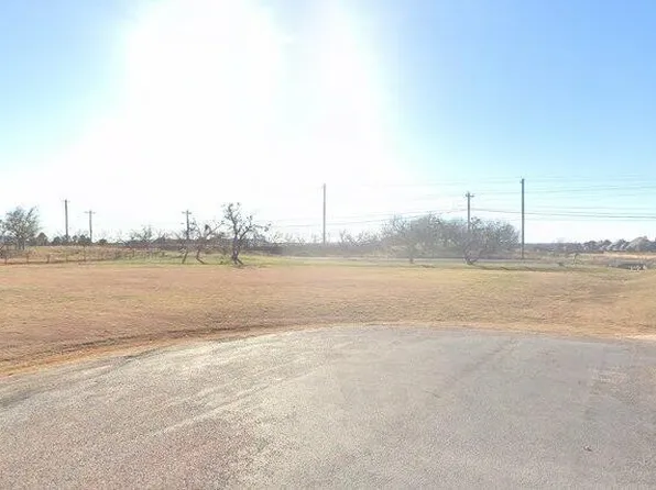 465 Apple Blossom Dr, Abilene, TX 79602