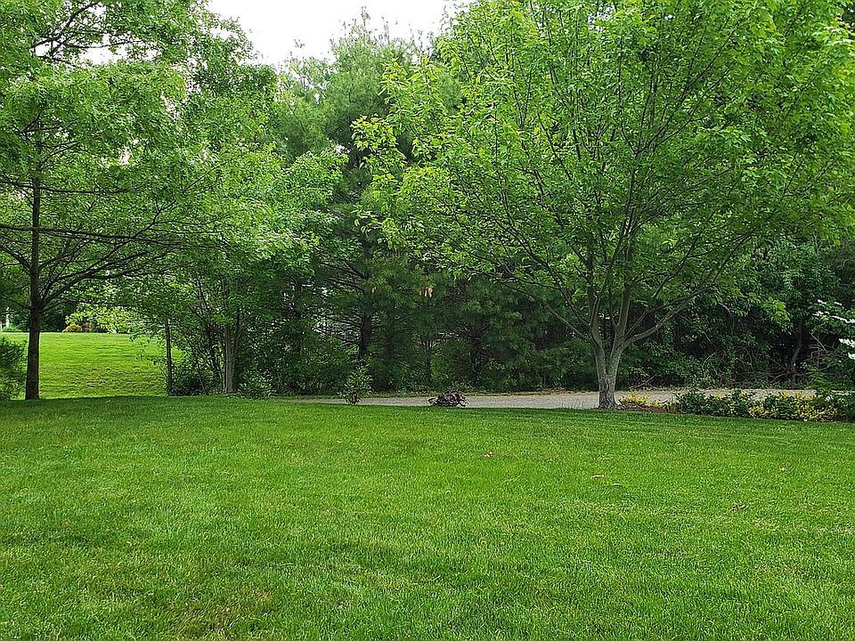 2nd image of 55 Old Willis Farm Rd