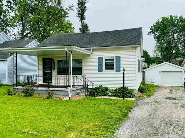 602 Jefferson St, Pawnee, IL 62558