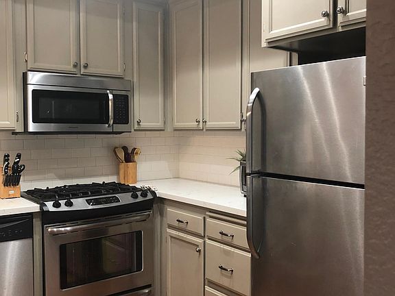 Middle floor, Kitchen