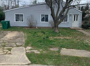 10 Oxford Ct, Wilmington, DE 19805