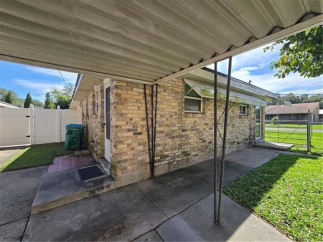 2 bed, 1.0 bath, 900 sqft, $1,450 — Photo 3