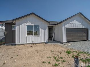 514 Bridge St, Brewster, WA 98812