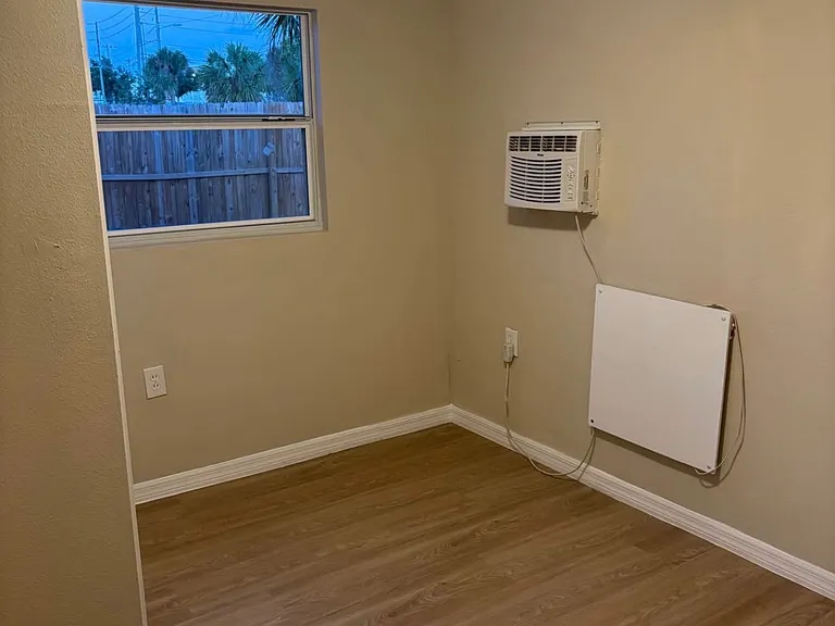 2813 Spring Hill Ct — Photo 15