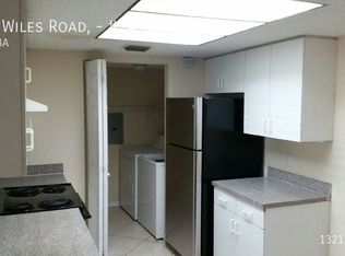 5065 Wiles Rd #14105, Pompano Beach, FL 33073