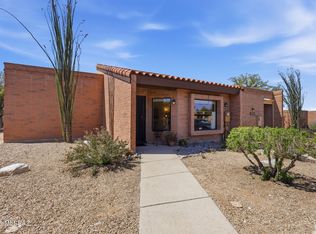 8647 N Little Oak Ln, Tucson, AZ 85704