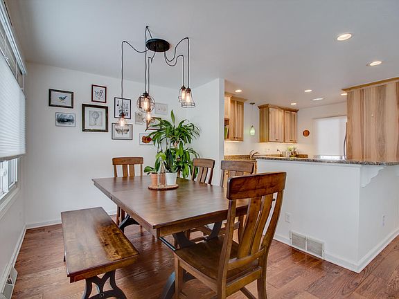 4th image of 520 W Cumberland Ct #87