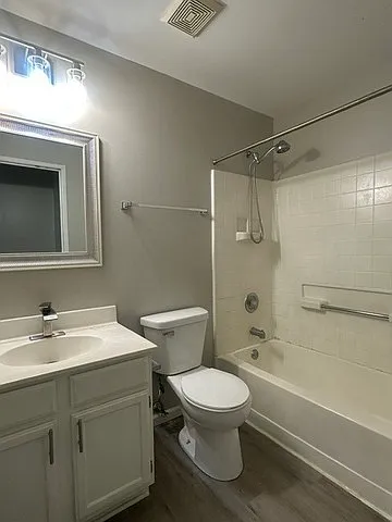 2264 Abbeywood Dr #F — Photo 11