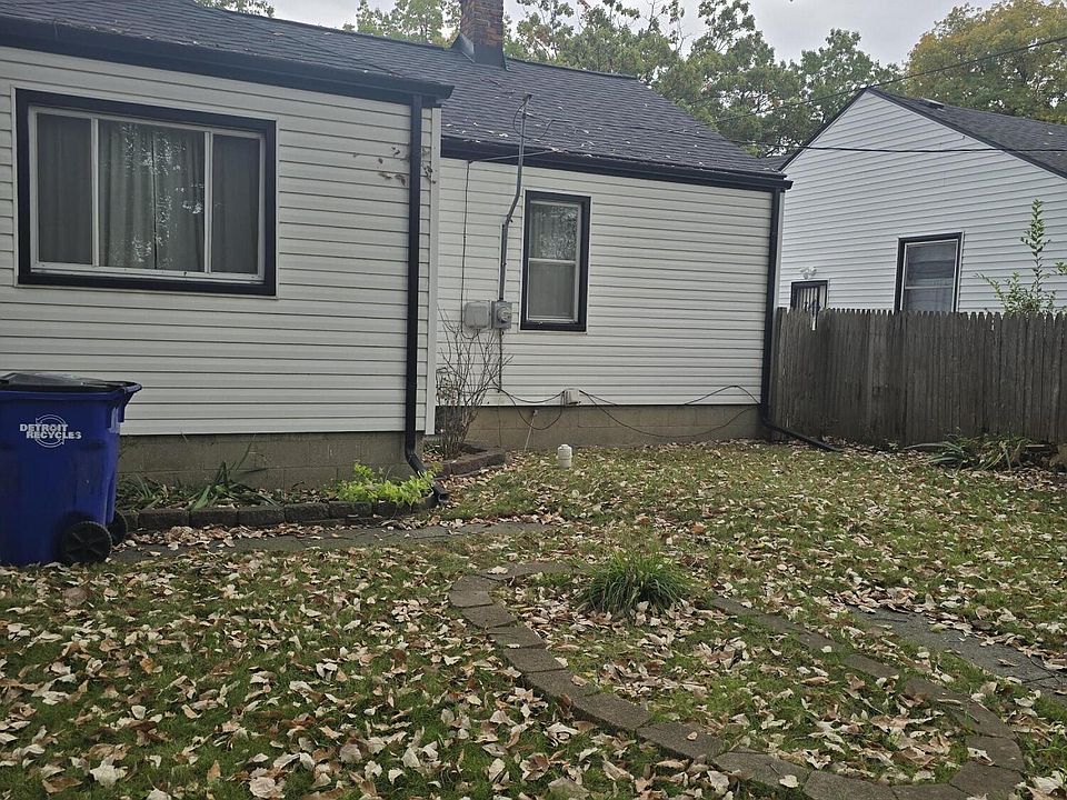 20219 W Fenmore St, photo 12
