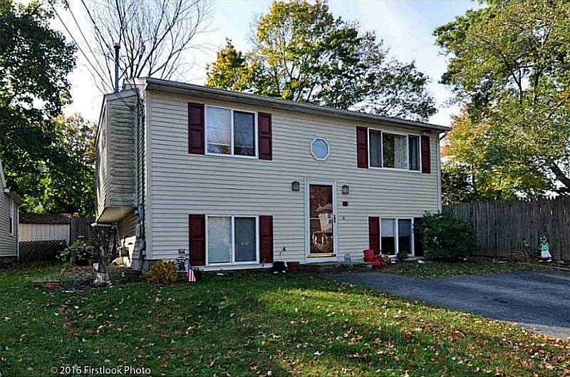 74 Madison St, Warwick, RI 02888 Zillow