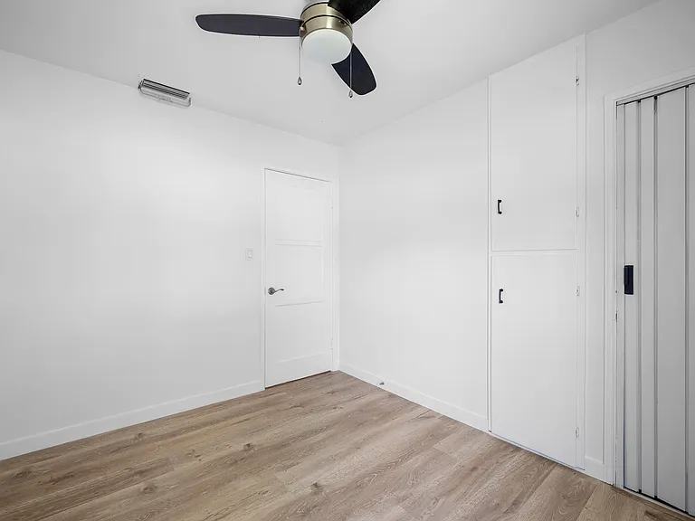 331 Cornell Dr #337 — Photo 6