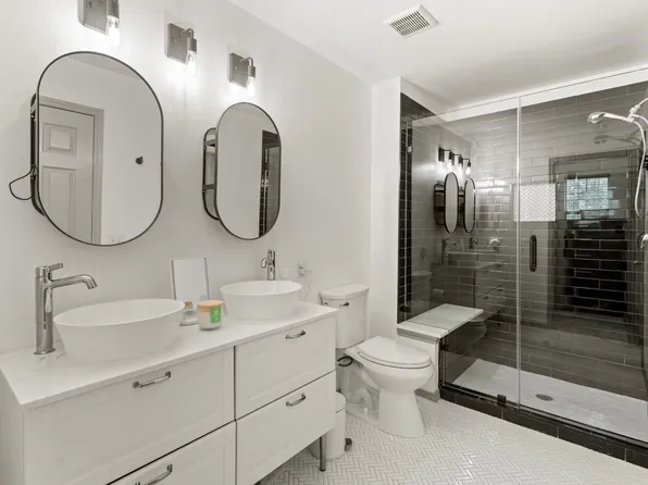 2208 Stoneleigh Pl, McKinney, TX 75071