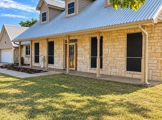 506 S San Jacinto St, Whitney, TX 76692
