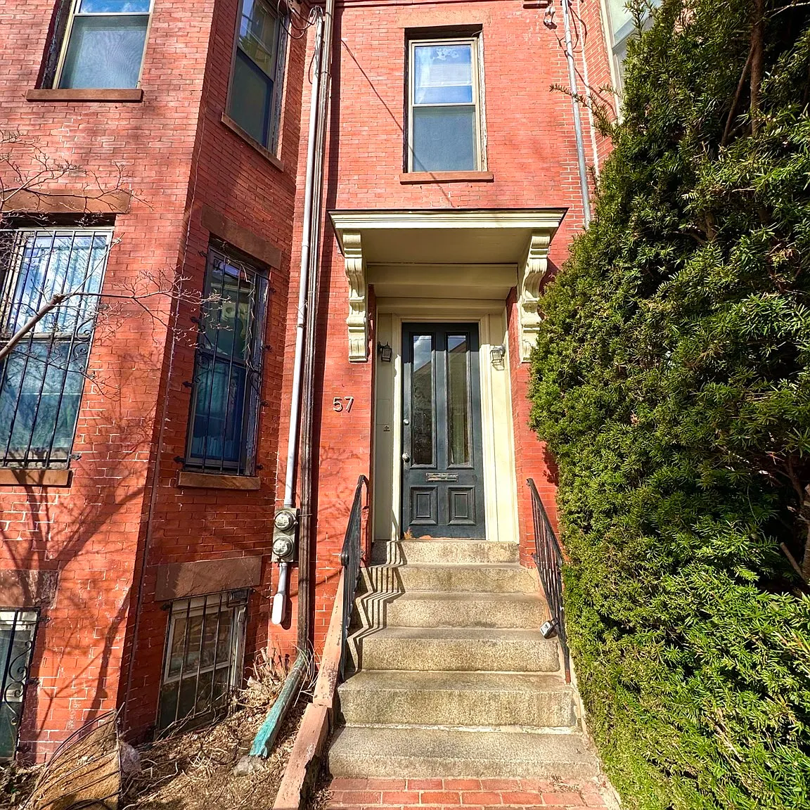 57 Fort Ave — Photo 1