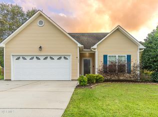 124 Investment Ln, Jacksonville, NC 28540