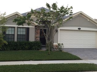 1267 Donegal Dr, Melbourne, FL 32940