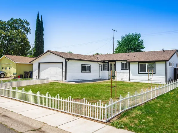 2672 Ellenbrook Dr, Rancho Cordova, CA 95670