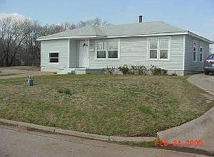 2nd image of 4401 NE 16th Ter