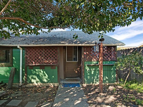 3rd image of 1749 Bancroft Ave #1/2