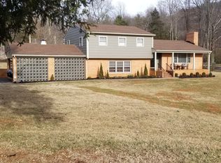 580 David Rd, Charlottesville, VA 22902