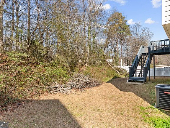 4th image of 4330 Wesley Meadows Dr