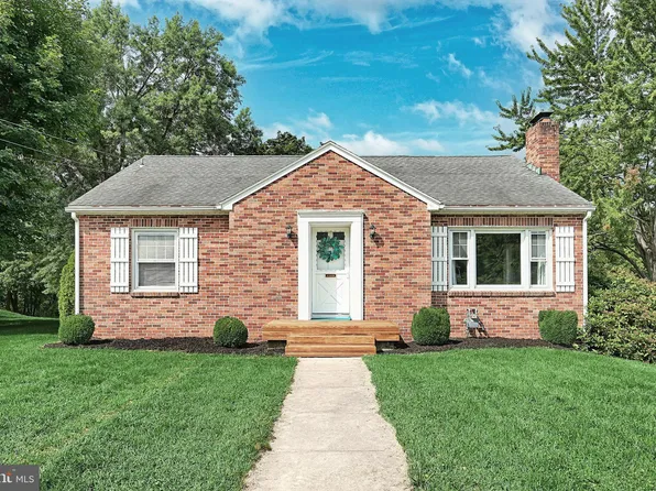 2095 Elim St, York, PA 17408