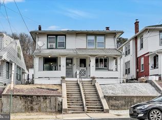 305 S 4th St, Hamburg, PA 19526