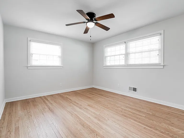 6817 Montauk Dr — Photo 7