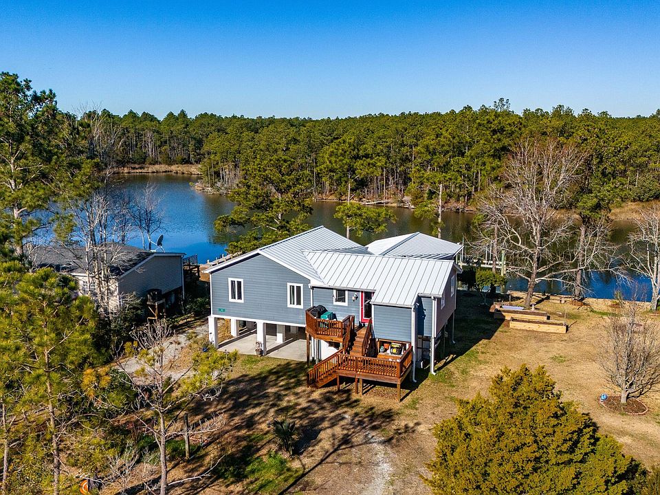 1st image of 39 Croaker Road N