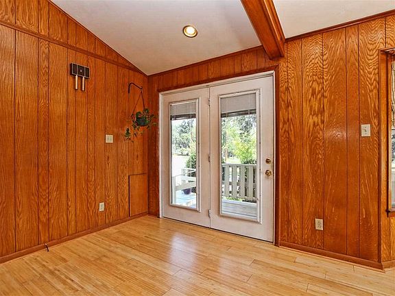 4th image of 100 Casa Grande Dr