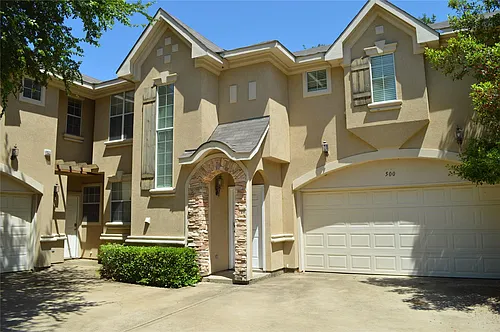 500 Kingscote Ct Photo 1