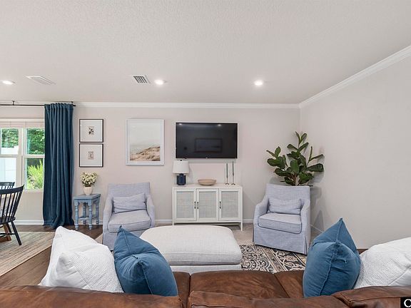 5th image of 1301 Raven Way Unit A
